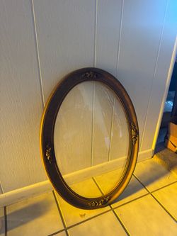 Antique Oval Curved Glass Frame
