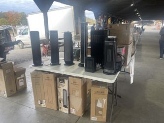 Space Heaters New, Still In Boxes Several Different Models