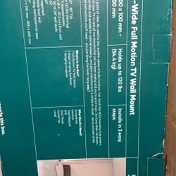Extra Wide Full Motion Wall Mount 