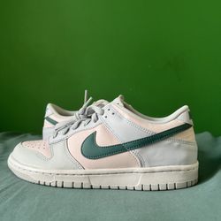 Nike Dunk Low Mineral Teal Size 7