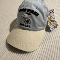 Snoopy From Peanuts Women’s Baseball Cap