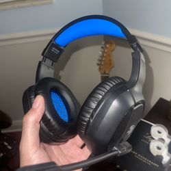 Gaming Headset w/ Mic  – Discounted Price for Today