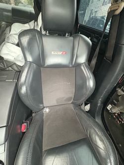 Chrysler 300c srt8