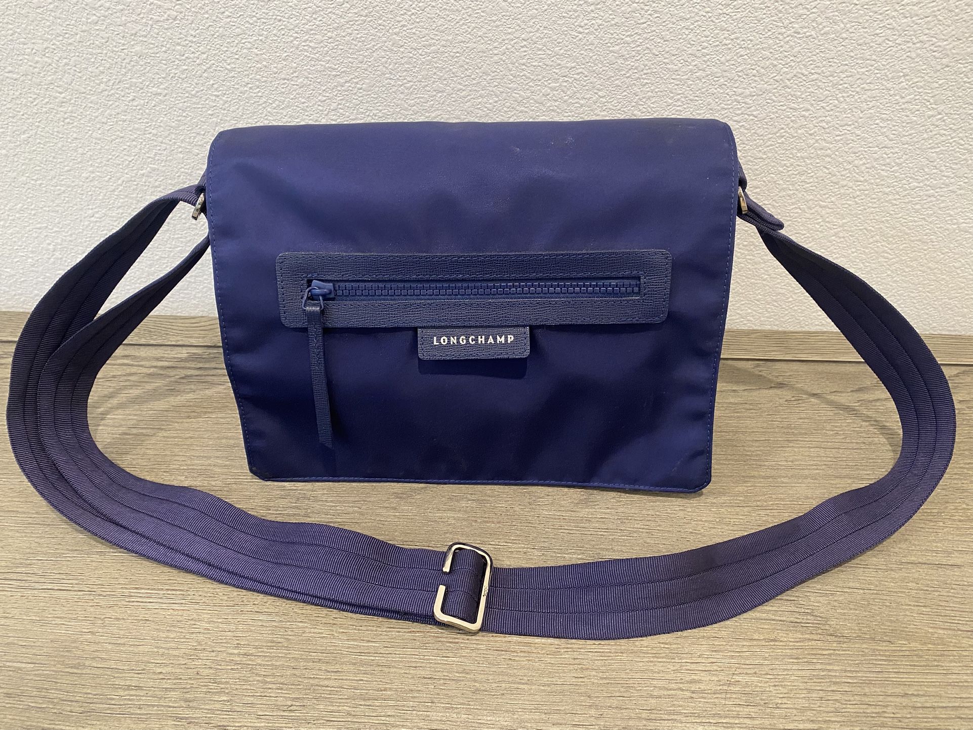 Longchamp Le Pliage Messenger Bag Nylon Crossbody Navy