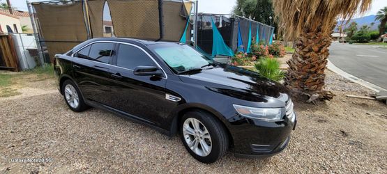 2016 Ford Taurus SEL low miles