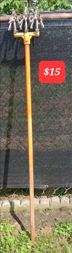 GARDEN WEASEL CULTIVATOR