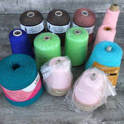 B: Assorted Lots Cone Yarn Machine Knitting, Weaving, Crochet
