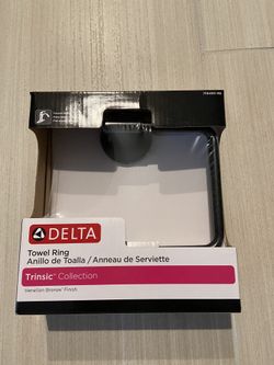Delta Trinsic Towel ring