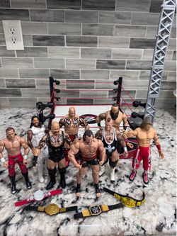 Wwe/wwf wrestling figure  bundle