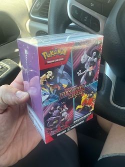 Destined Rivals Booster Bundle