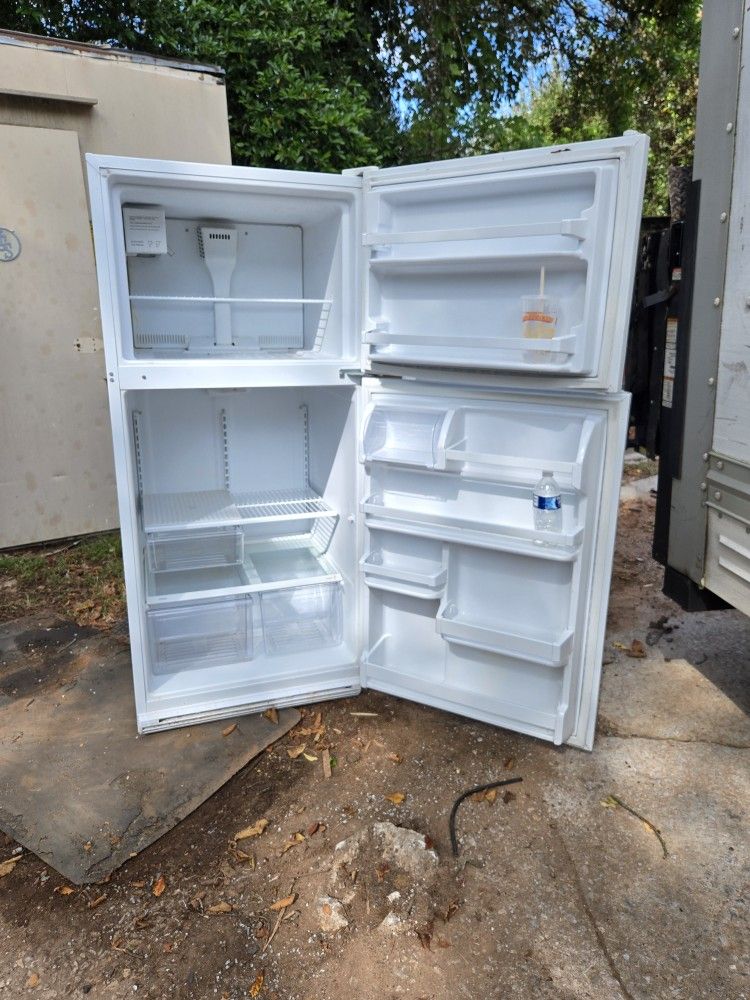 Whirlpool Fridge