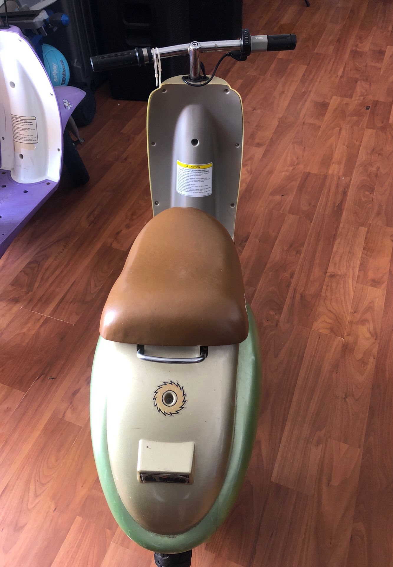 Razor bistro electric scooter for Sale in San Diego, CA OfferUp