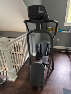 Precor EFX 5.17i Elliptical