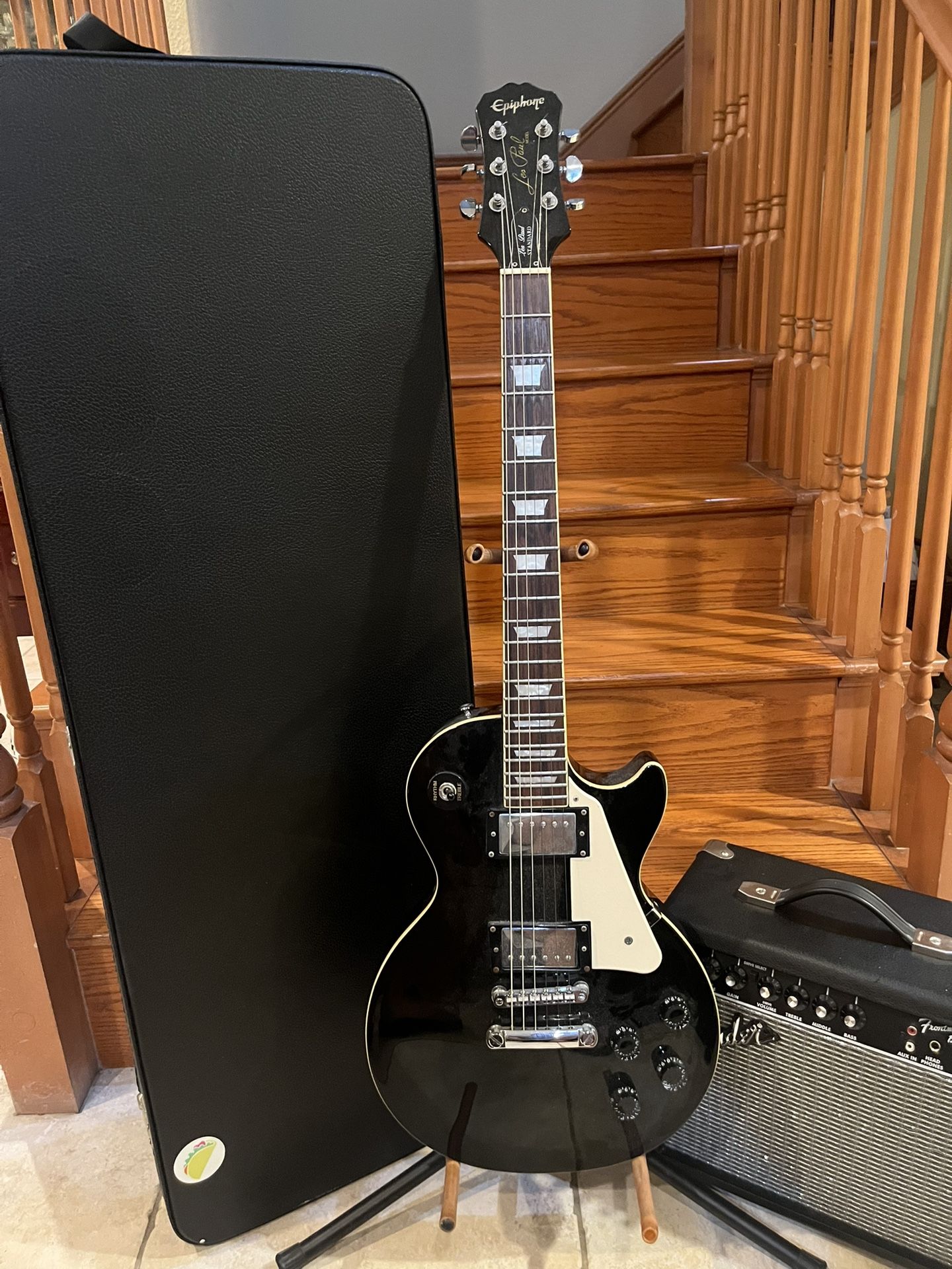 Epiphone Les Paul Standard W/ Hardshell Case, Fender Amp