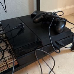 Used PS4