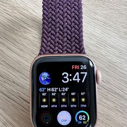Apple Watch SE 1st Generation 