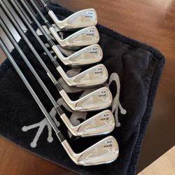 Golf clubs