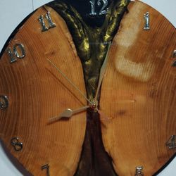 Epoxy Resin Wood Clock Hand Made Echo A Mano 