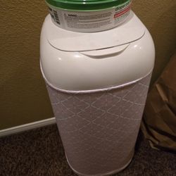 Diaper Genie With Elastic Design Wrap