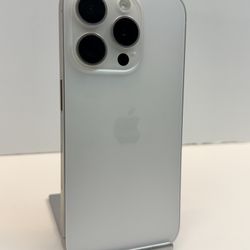 Apple iPhone 15 PRO 256gb. ( Fully Unlocked Phone )