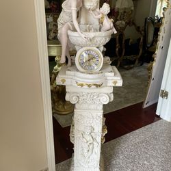 Very Beautiful gorgeous watch fountain and matching stand