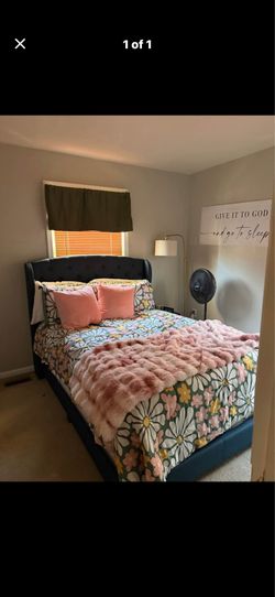 Full size bed, matress, and box spring