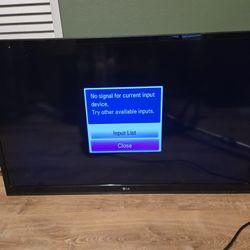 43" LG Smart TV