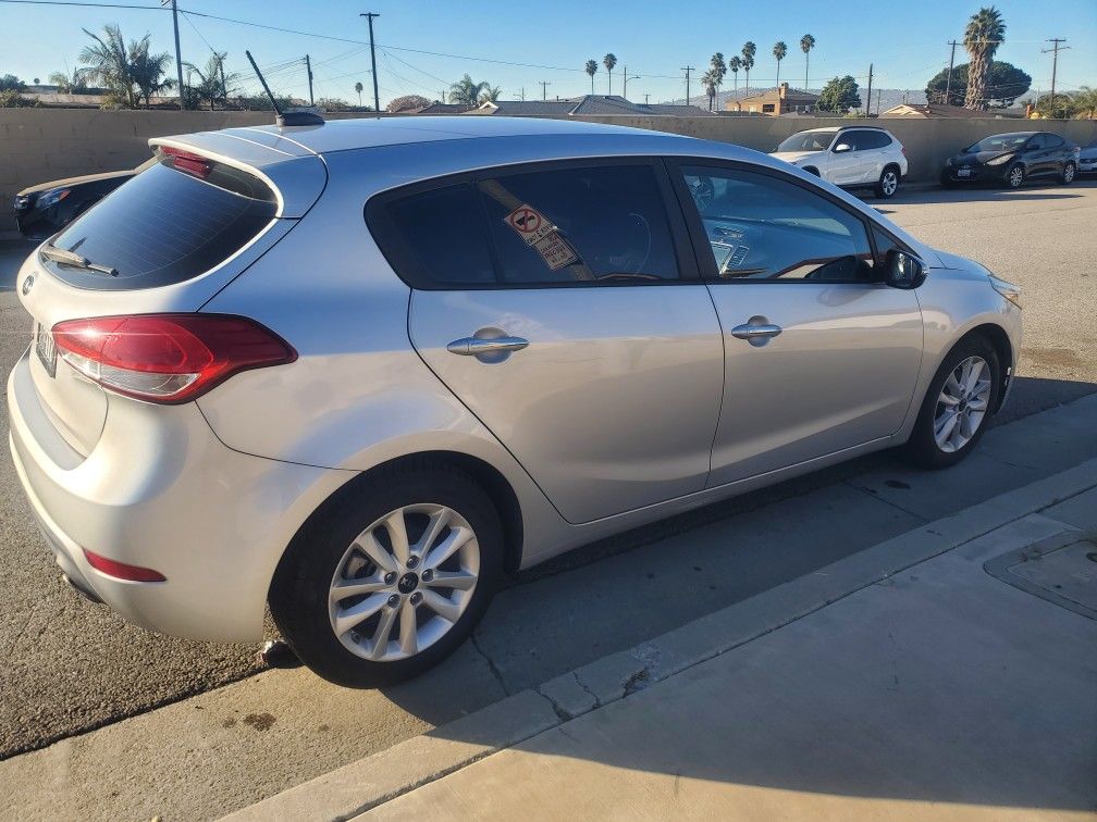 2017 KIA Forte