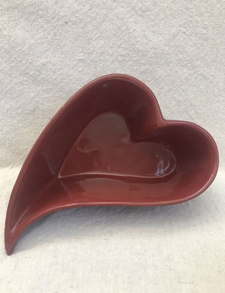 ❤️ Heart Shaped Trinket / Candy Dish 