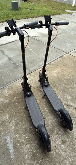 2 SEGWAY F30S SCOOTERS LIKE NEW