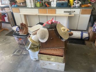 Bee Hive Equipment