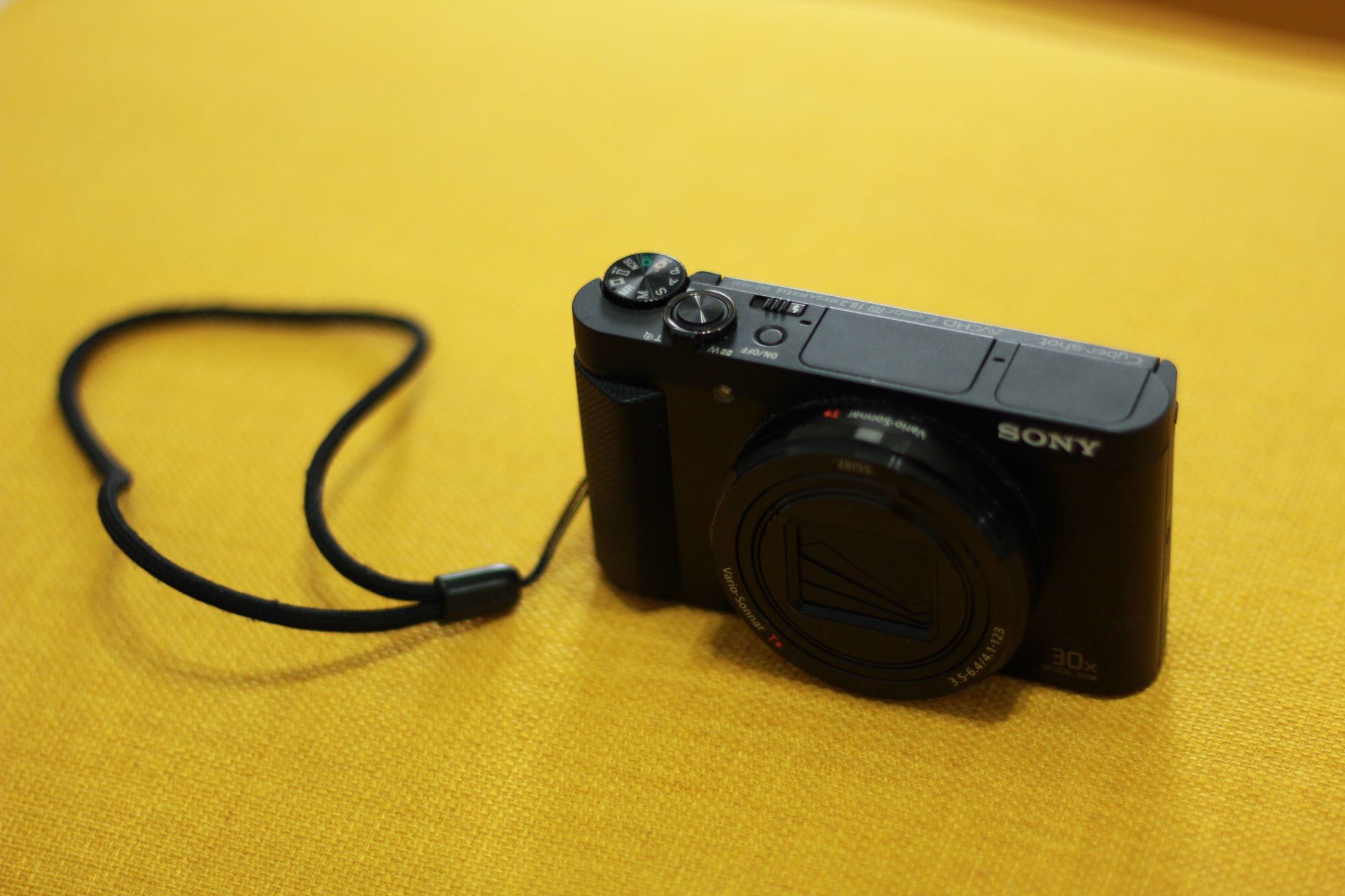 Sony Cyber-shot DSC-HX80 18.2 MP Digital Camera - Black
