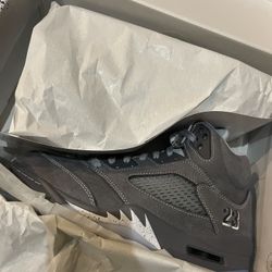 Jordan 5 Wolf Grey Size 11.5, Size 9