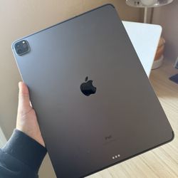 Ipad Pro 4th Gen. 12.9 inches (Wi-fi + cellular)