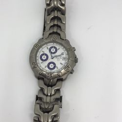 BULOVA TITANIUM 100m メンズ　腕時計 Feature of Military｜FEATURE｜BULOVA（ブローバ）ジャパン公式