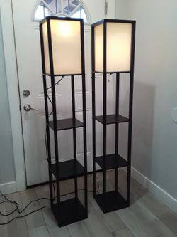 2 Floor Lamps 