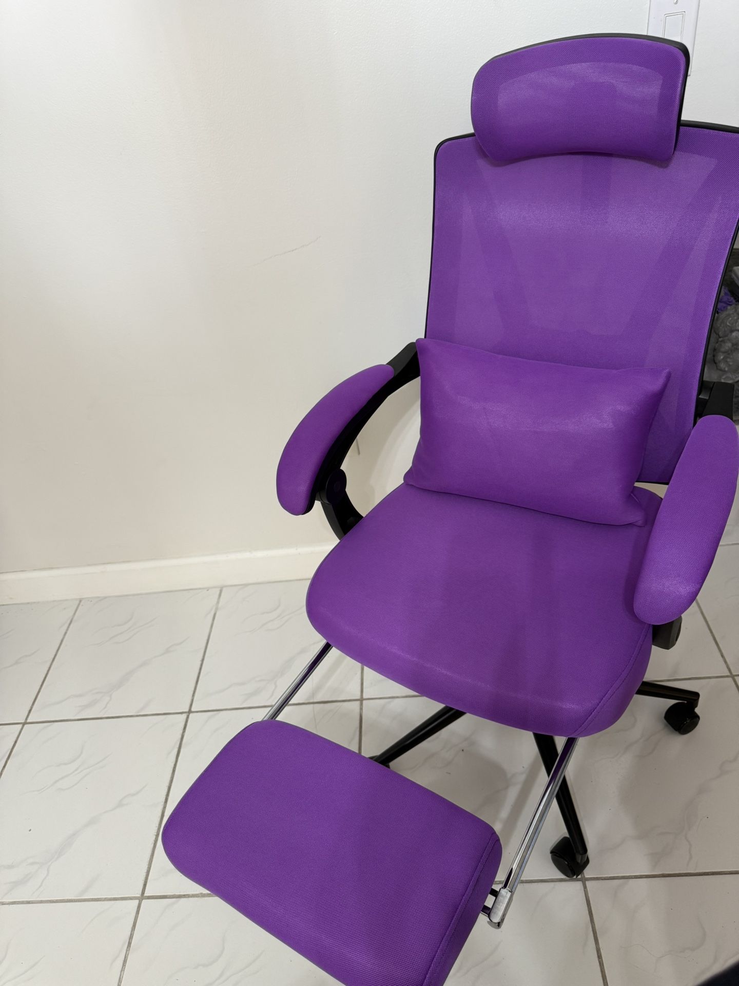 Computer/ Gaming Chair