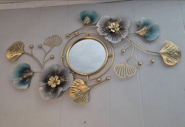 Wall decor