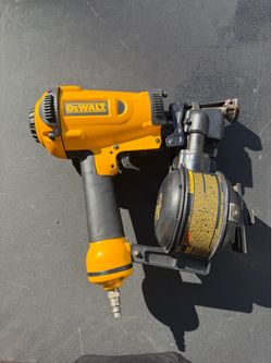 DEWALT D51321 Pneumatic Coil Roofing Nailer – Works Great