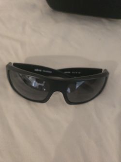 Revo Canyon Polorized Sunglasses black