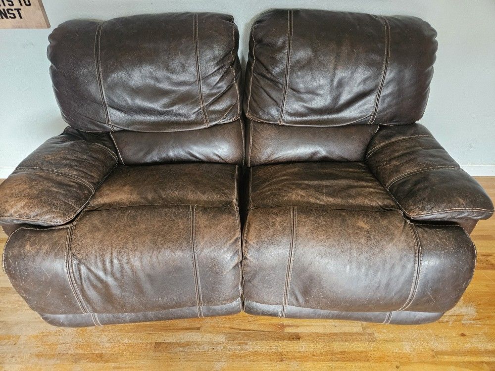 *FREE* Loveseat Recliner