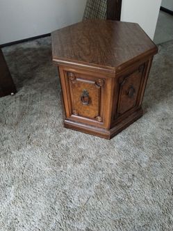 End table