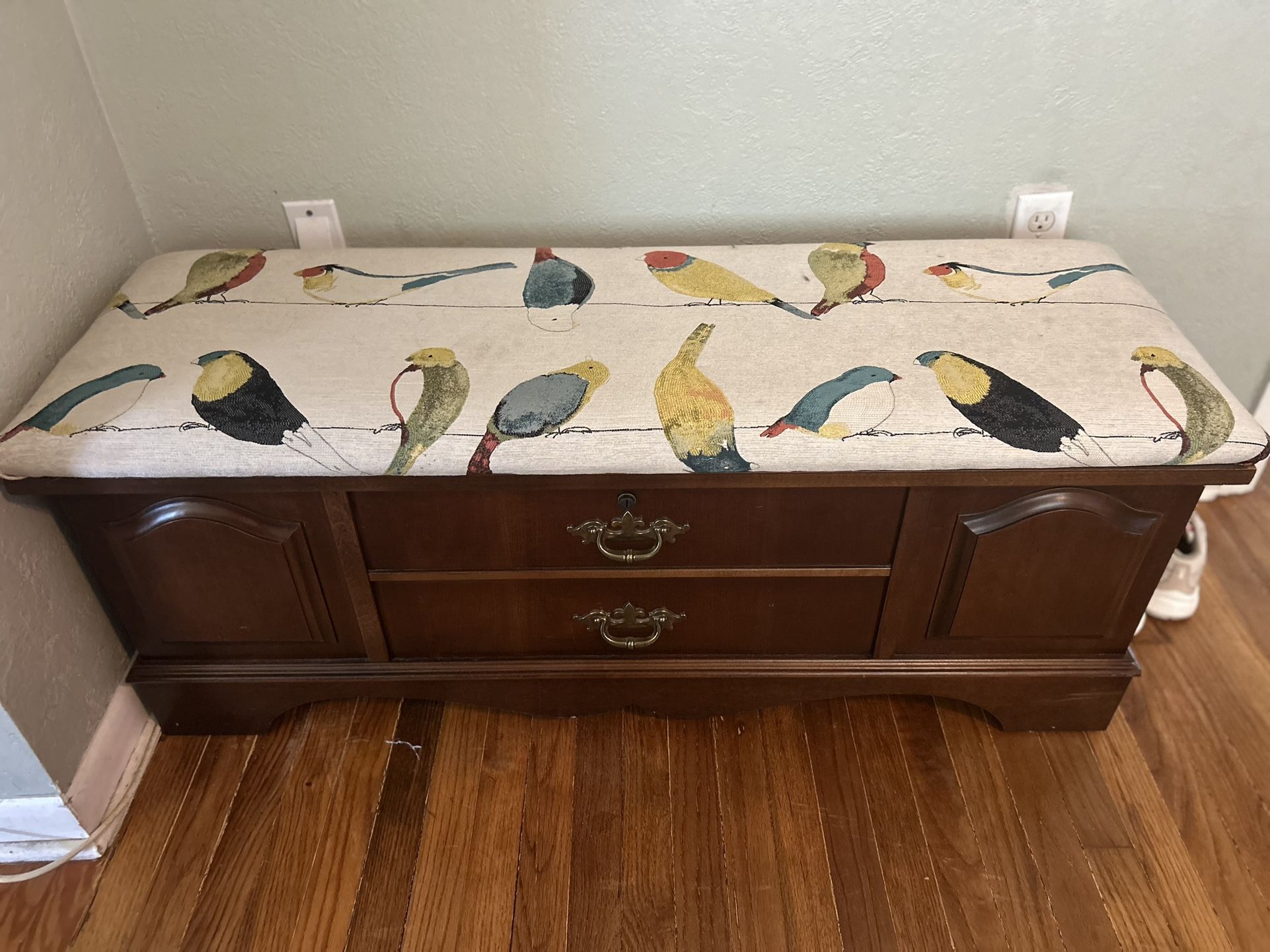 Vintage Lane Chest