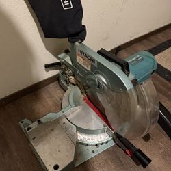 Hitachi Compound Mitre Saw