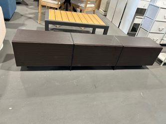 Modern Brown Wood TV Stand with Flip-Down Doors & Shelves, Stylish Entertainment Console for Flat-Screen TVs