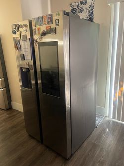 Samsung fridge works perfectly Js don’t freeze