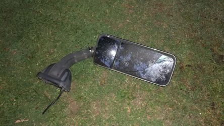 Frieghtliner cascadia electric left door mirror
