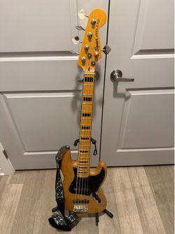 Squier Classic Vibe '70s Jazz Bass V 2019 - Present - Natural