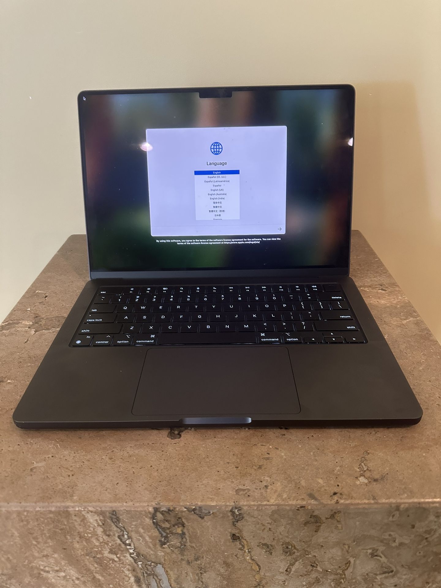 2024/25 Macbook Pro 14 M4 16GB 512GB Applecare