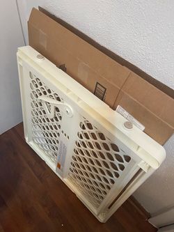 Baby gate